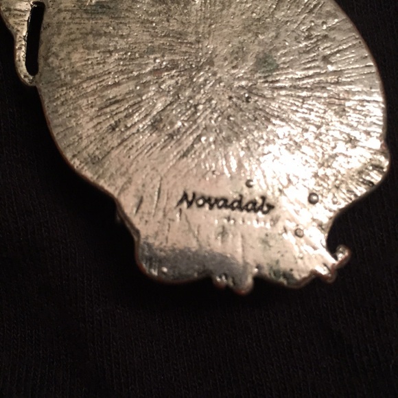 Gorgeous silver and turquoise color boho necklace. - Picture 5 of 5